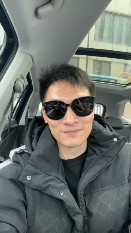 男孩的第一张照片--大庆相亲服务中心