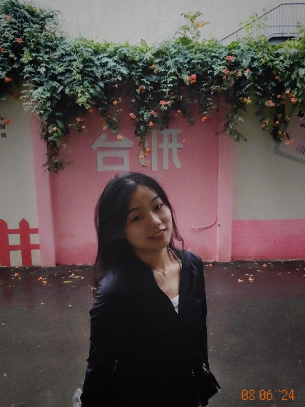 范范的丸子头的第一张照片--大庆相亲服务中心