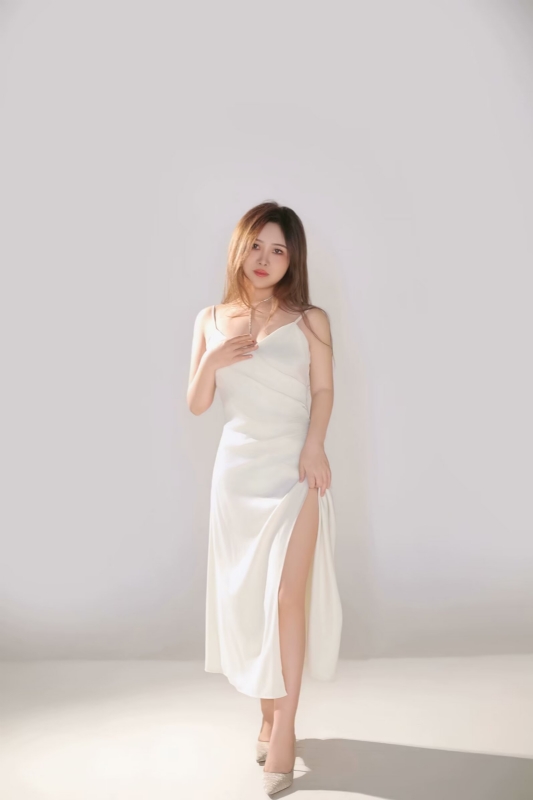 李淼的第三张照片--大庆相亲服务中心