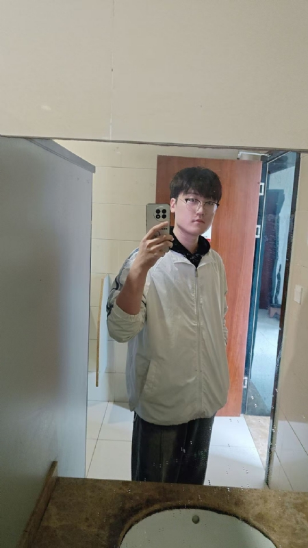 高大毛的第一张照片--大庆相亲服务中心