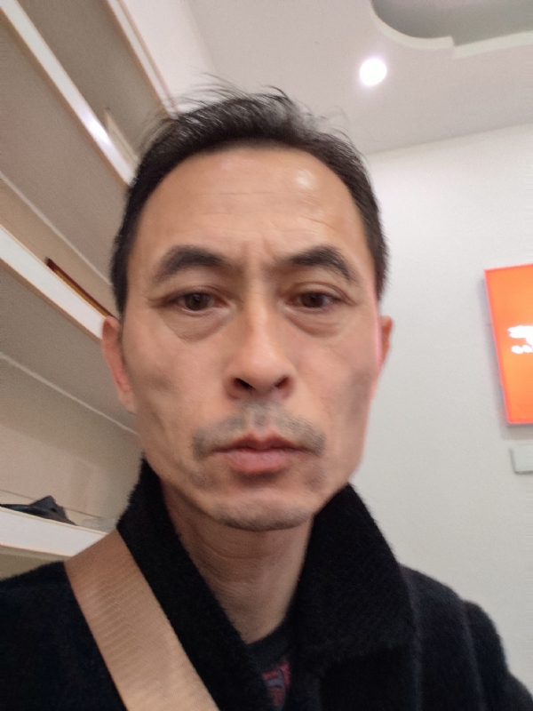 清晨阳光的第一张照片--大庆相亲服务中心