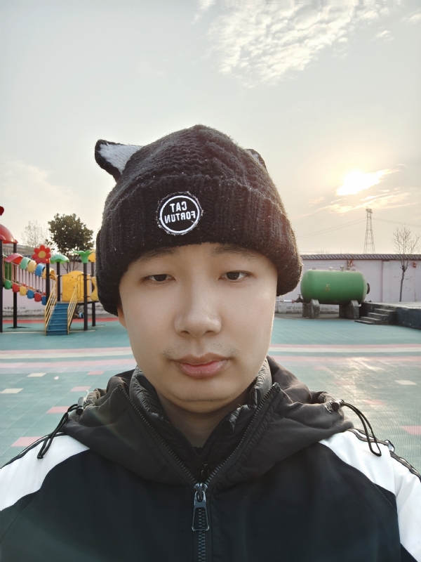王连杰的第一张照片--大庆相亲服务中心