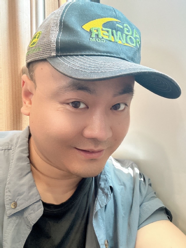 冰的第二张照片--大庆相亲服务中心