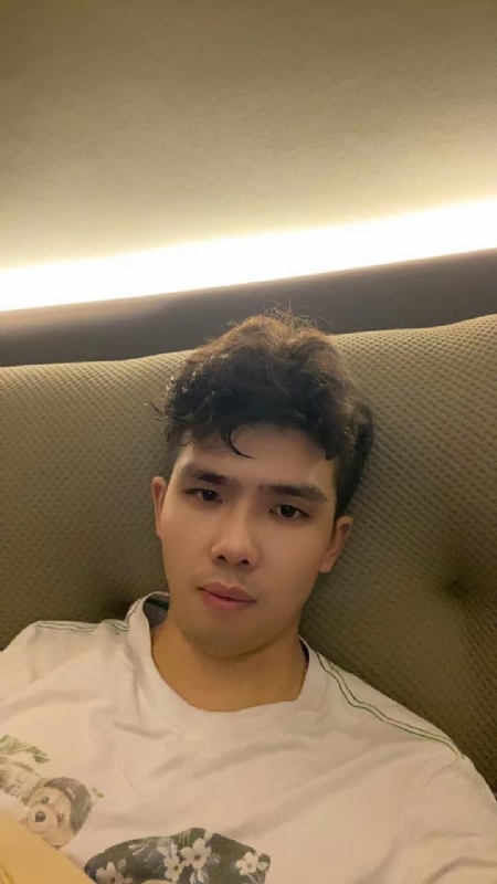 阿龙设计师的第一张照片--大庆相亲服务中心