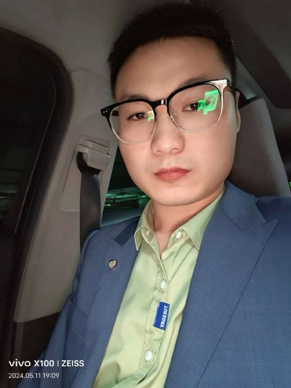 东东的第二张照片--大庆相亲服务中心