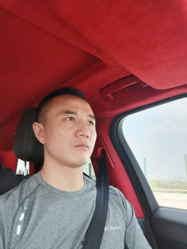 想的美的第二张照片--大庆相亲服务中心