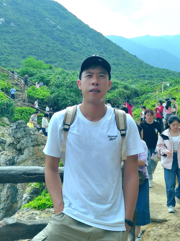 吴生的第一张照片--大庆相亲服务中心