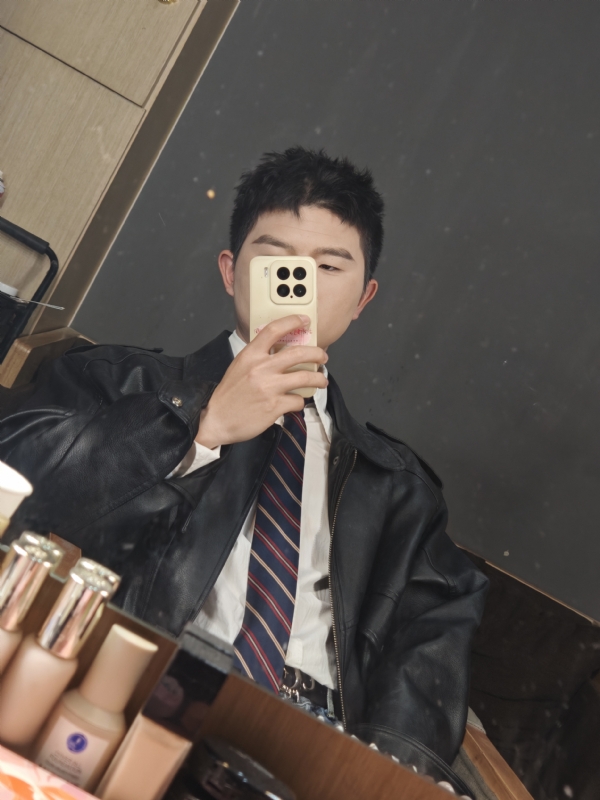 郝天翔的第一张照片--大庆相亲服务中心