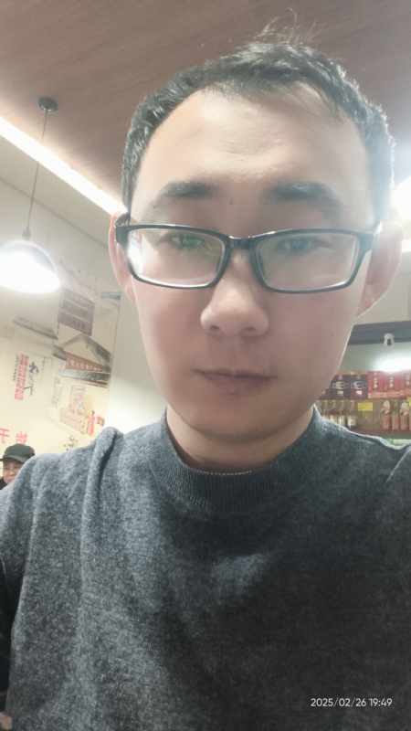 黑黑一笑的第一张照片--大庆相亲服务中心