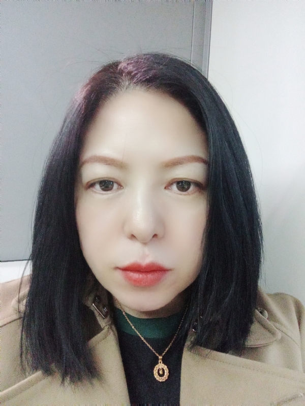 尘颜的第一张照片--大庆相亲服务中心
