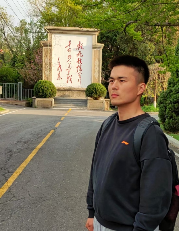 潮生的第二张照片--大庆相亲服务中心