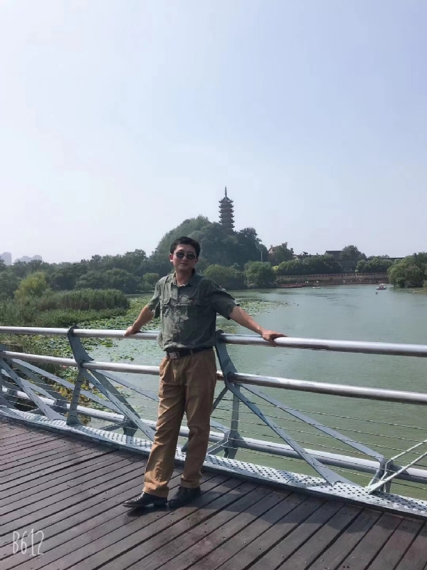 如风的第一张照片--大庆相亲服务中心
