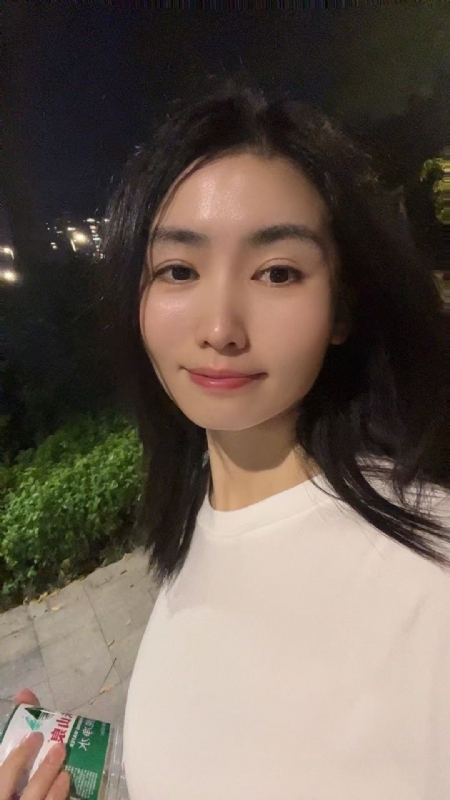 pan的第一张照片--大庆相亲服务中心