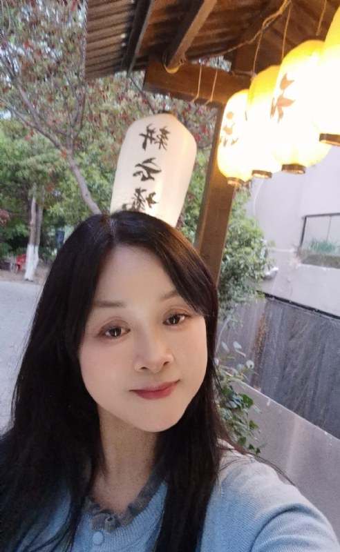 伊伊的第一张照片--大庆相亲服务中心