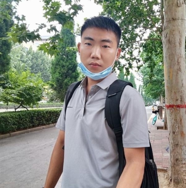 90年男征婚的第一张照片--大庆相亲服务中心