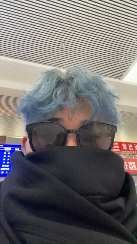 平行线的第一张照片--大庆相亲服务中心
