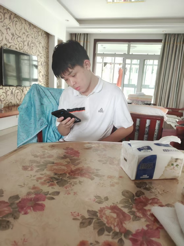 铁在烧的第一张照片--大庆相亲服务中心