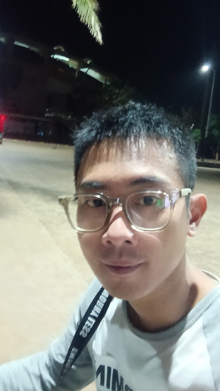 龙龙的第一张照片--大庆相亲服务中心