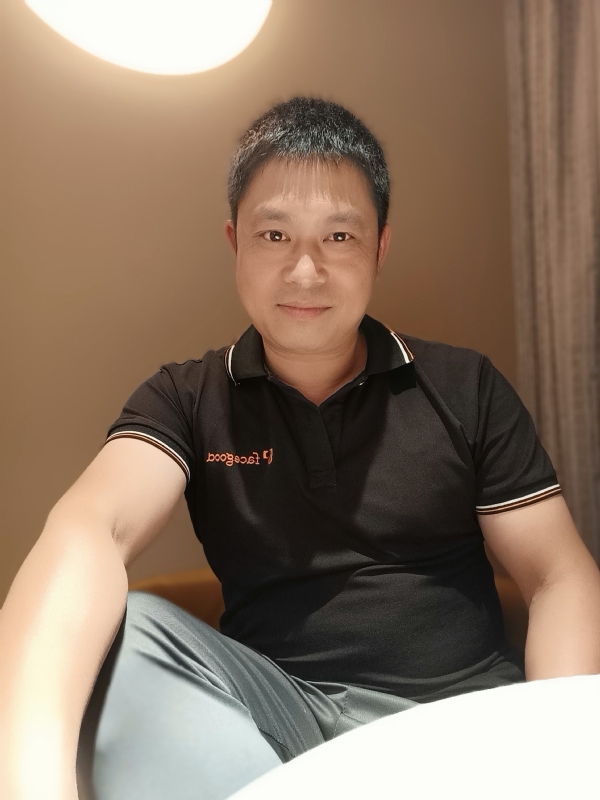 影子的第一张照片--大庆相亲服务中心