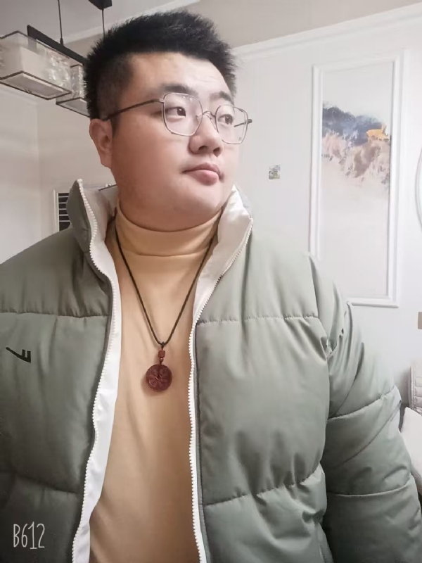 浦宁先生的第一张照片--大庆相亲服务中心