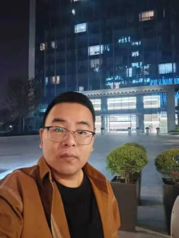 少康的第一张照片--大庆相亲服务中心