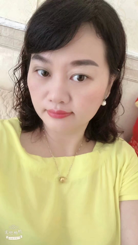 微笑的第一张照片--大庆相亲服务中心