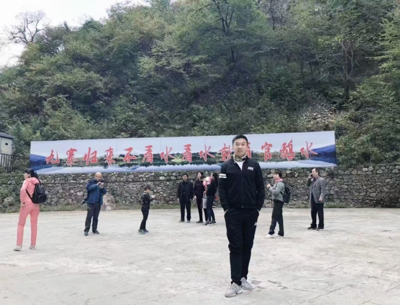 牵手的第一张照片--大庆相亲服务中心